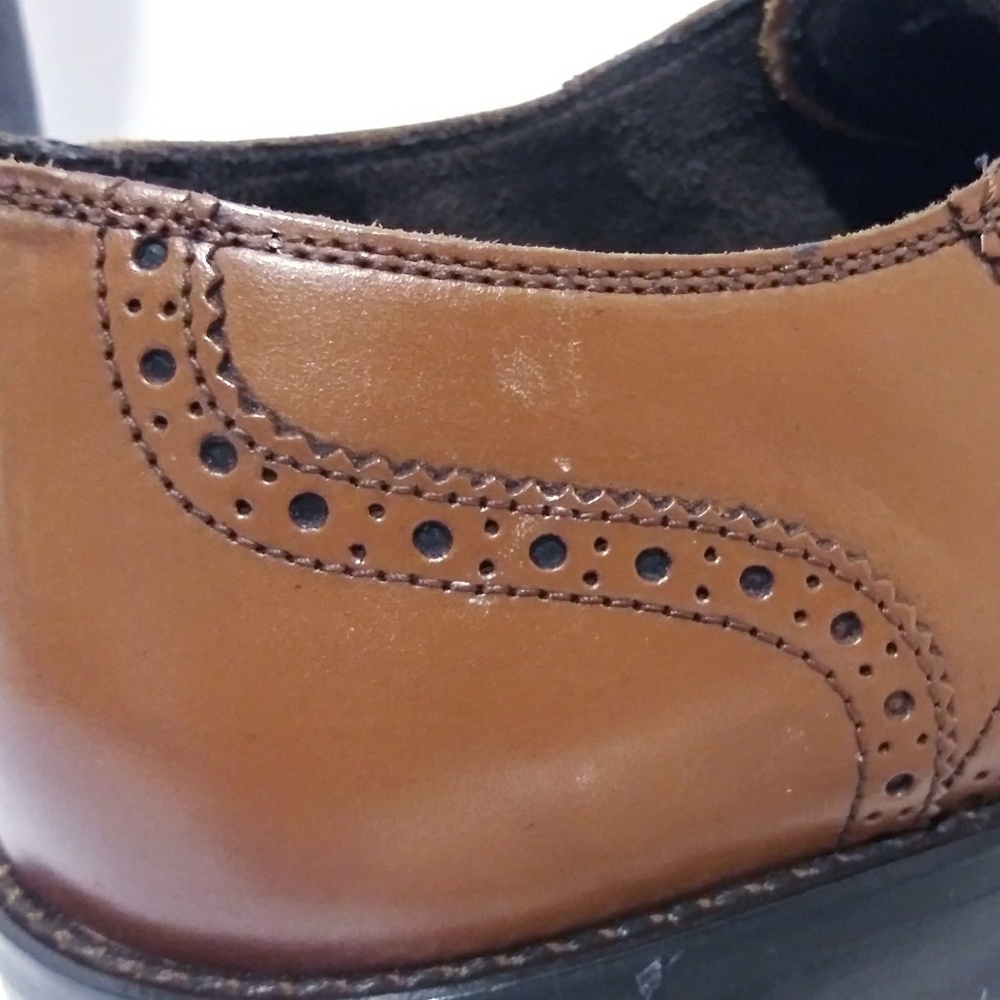 Florsheim Classico wingtip oxford size 10M - Picture 5 of 8